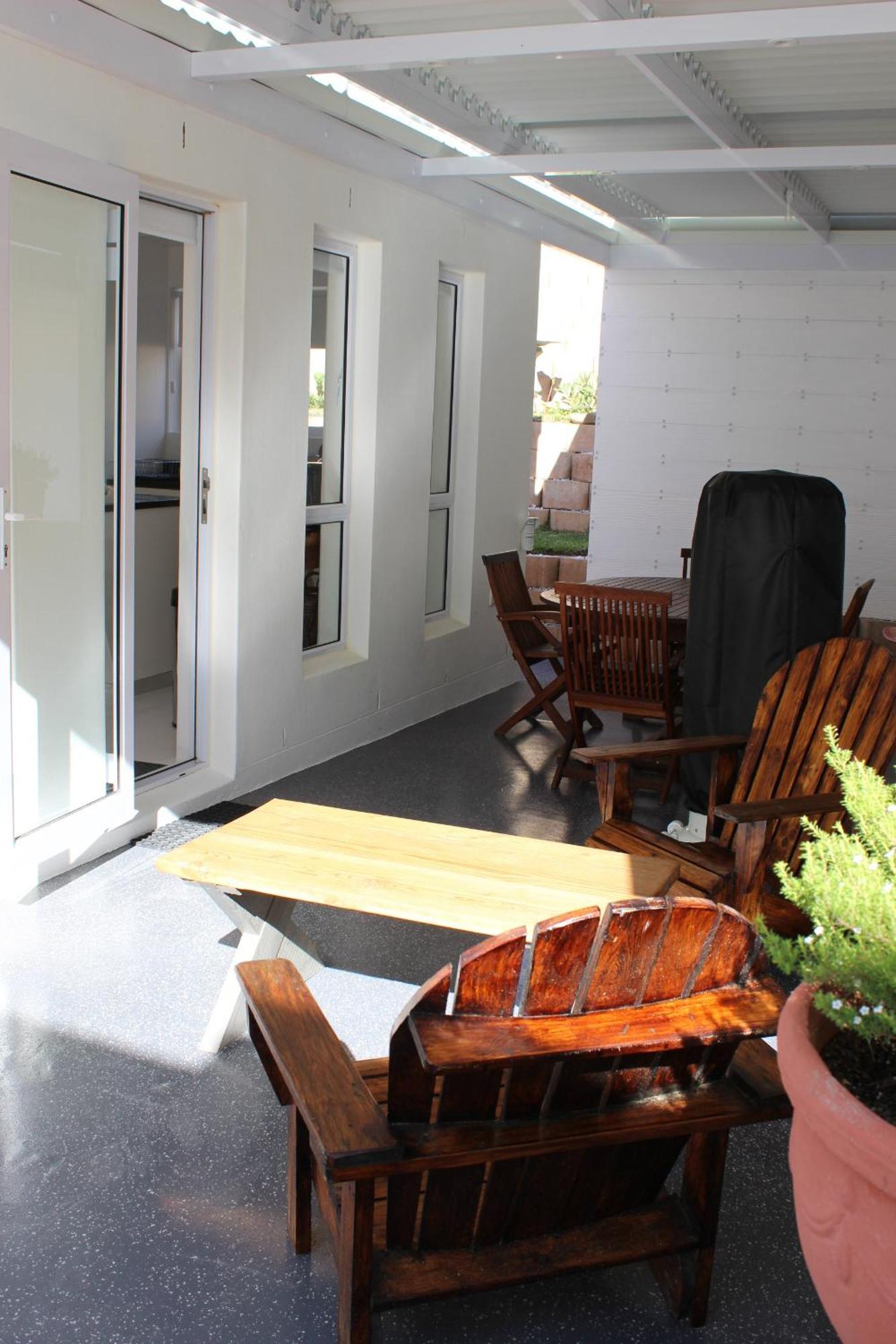 Nivenia Beach House Bettyʼs Bay Exterior foto