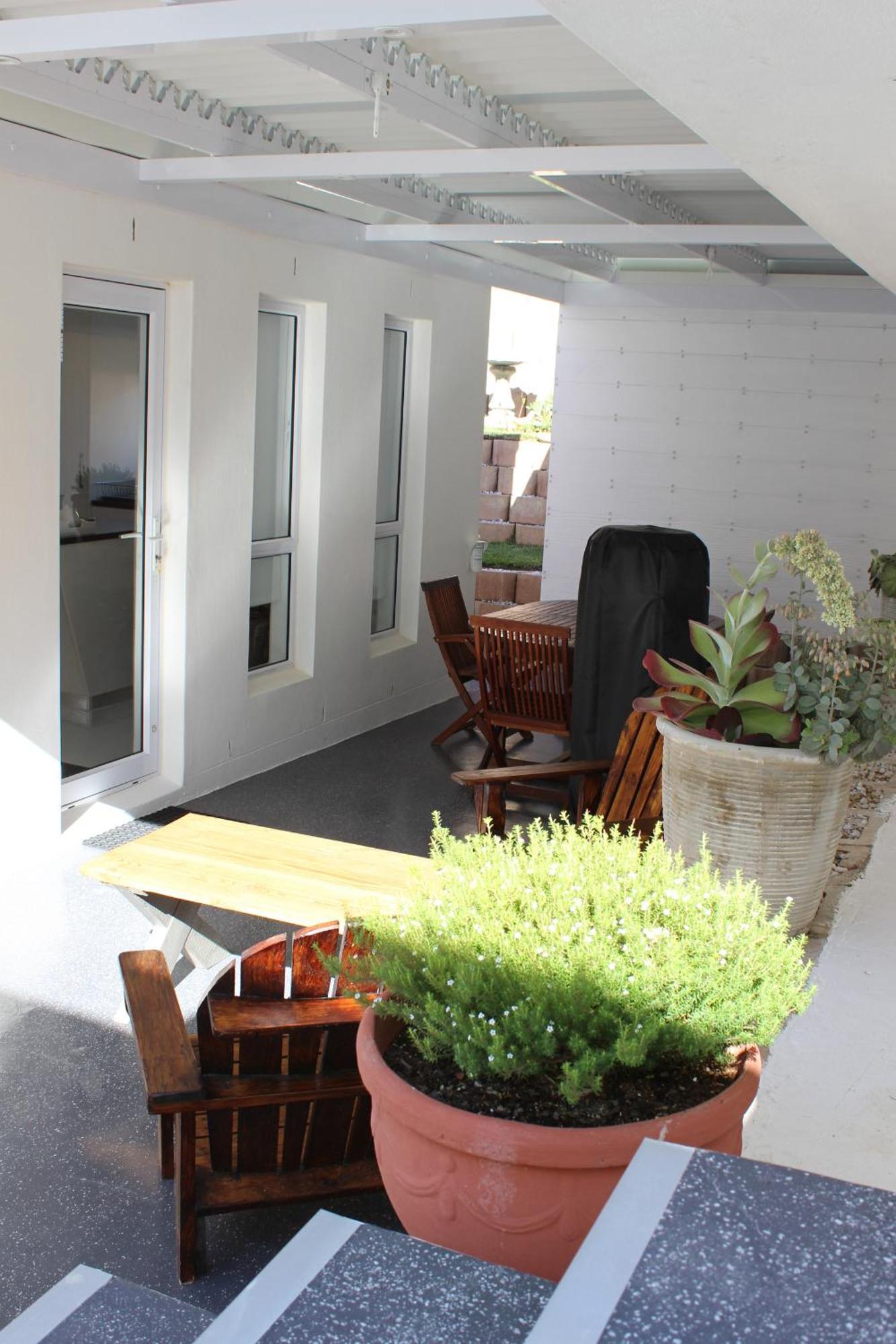 Nivenia Beach House Bettyʼs Bay Exterior foto